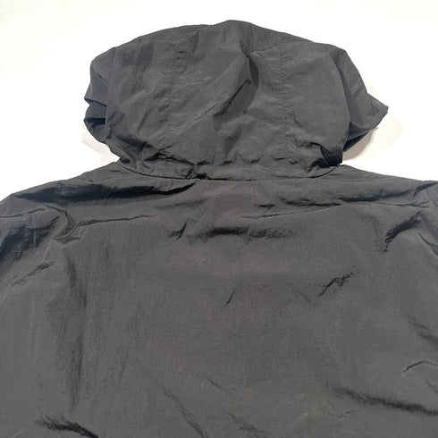 PRO CLUB プロクラブ ブラック アノラックフーデッドジャケット フード付き パーカー メタリックナイロン ハーフジップ ワッペン センターロゴ ドローコード